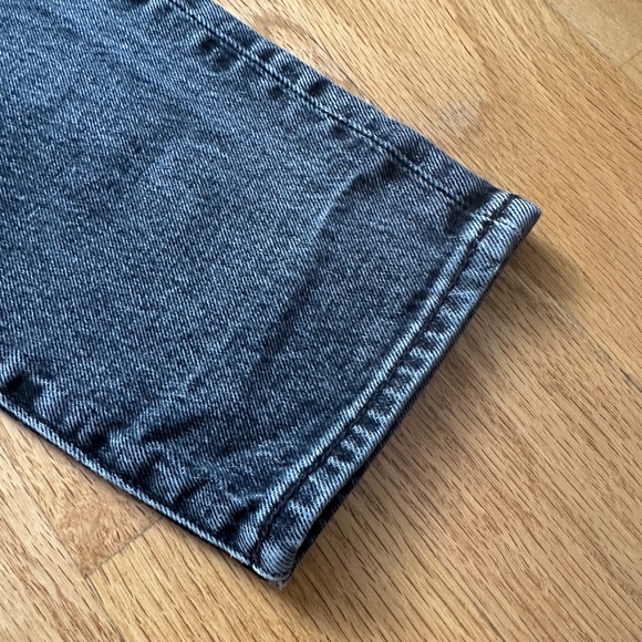 Levi icon fit ankle jeans- better weatherhead - Picture 4 of 6